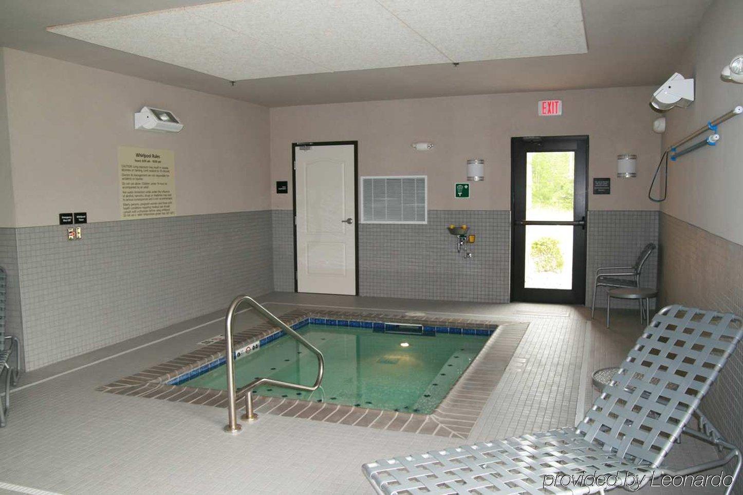 Hampton Inn Defiance Facilidades foto